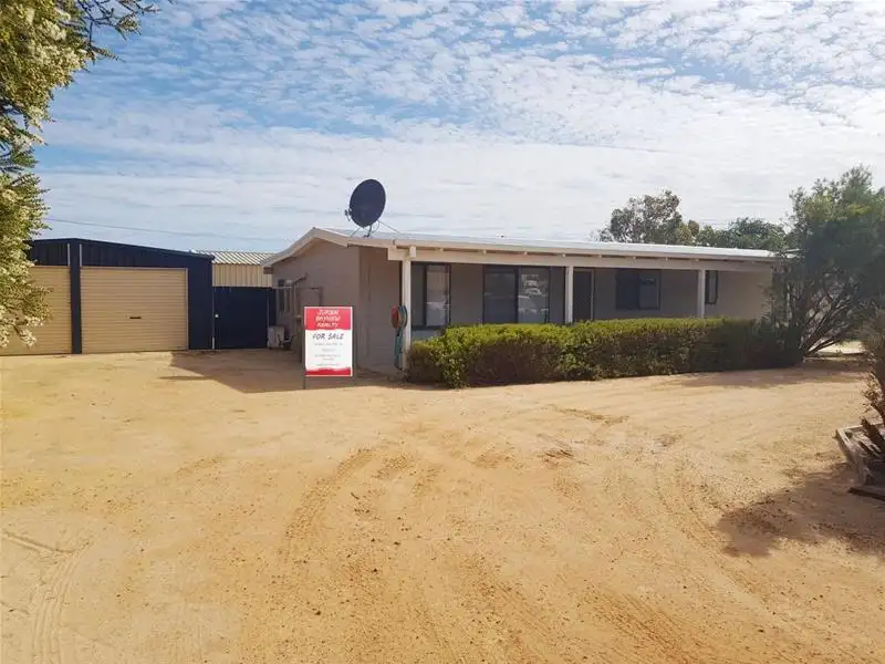 Main view of Homely house listing, 10 Callistemon Close, Leeman WA 6514