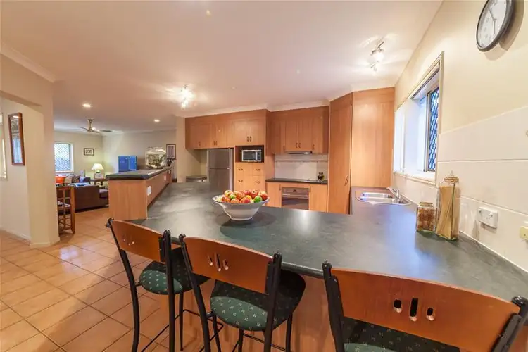 Sixth view of Homely house listing, 1 Kumanka Place, Kuraby QLD 4112