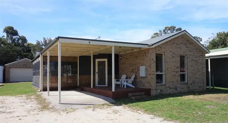 9 Caldwell Street, Loch Sport VIC 3851