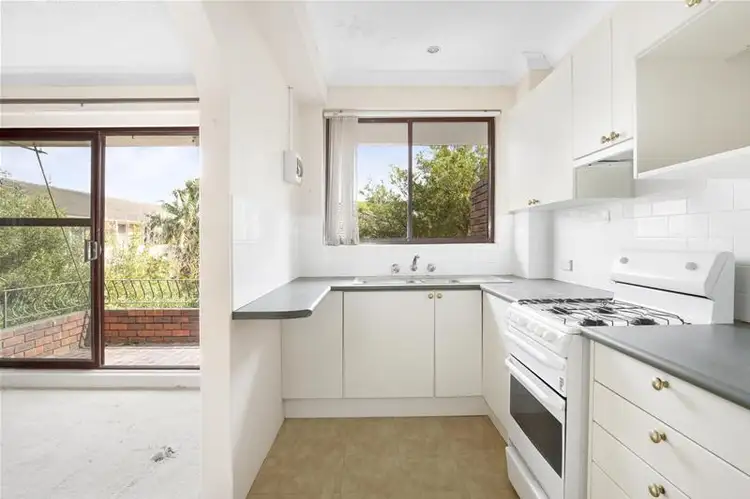 Fourth view of Homely unit listing, 10/95 Pacific Parade, Dee Why NSW 2099