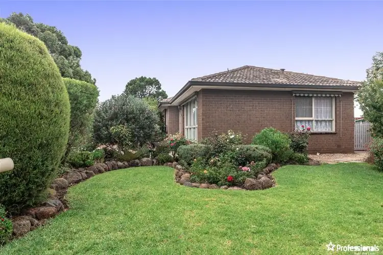 15 David Street, Melton South VIC 3338