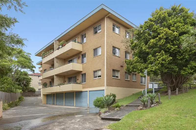 Main view of Homely unit listing, 15/9 Burne Avenue, Dee Why NSW 2099