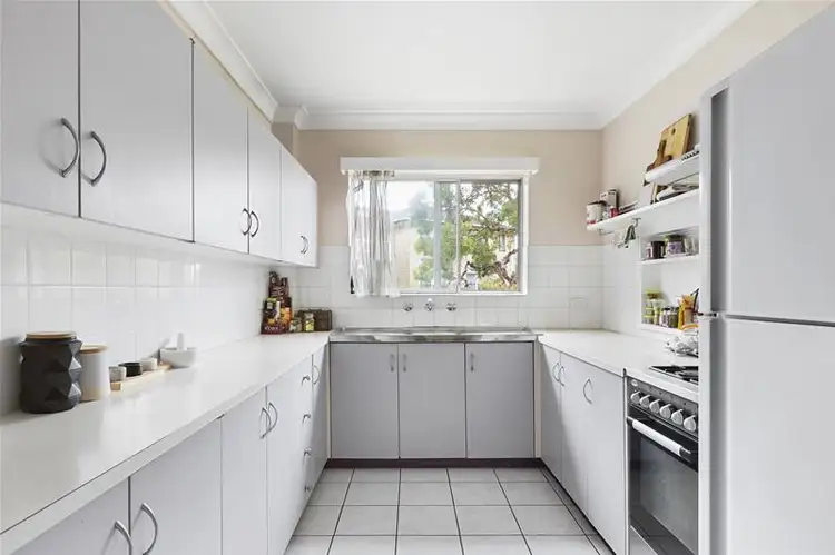 Fourth view of Homely unit listing, 15/9 Burne Avenue, Dee Why NSW 2099