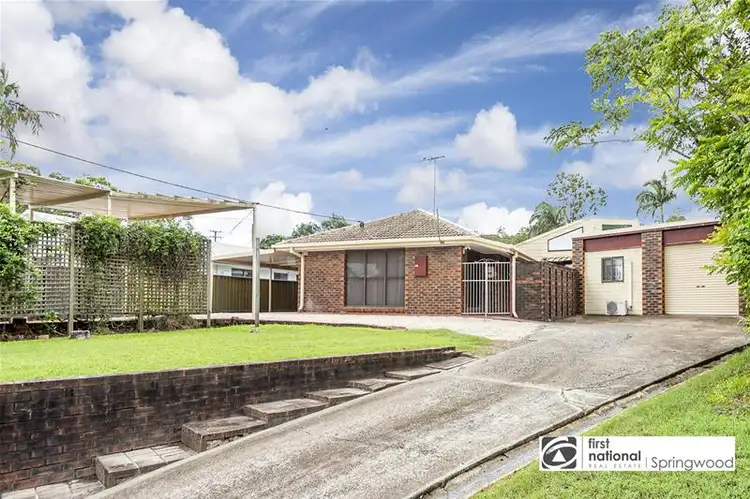 Main view of Homely house listing, 33 Petringa Crescent, Springwood QLD 4127