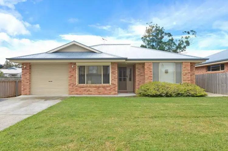 1/3 Pine Lane, Huonville TAS 7109