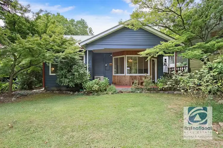2 Dye Street, Eskdale VIC 3701