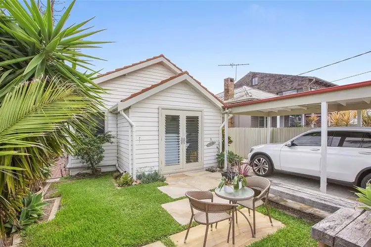 Fifth view of Homely house listing, 6 Blackwood Road, North Curl Curl NSW 2099