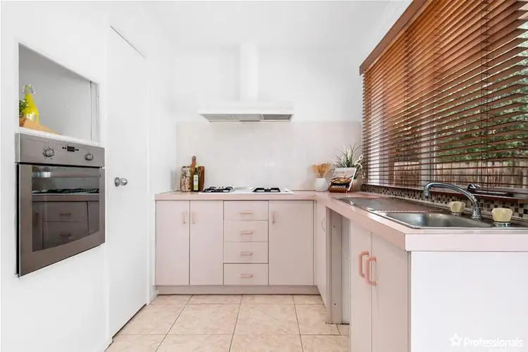 Fourth view of Homely house listing, 10 Pimbit Court, Kurunjang VIC 3337