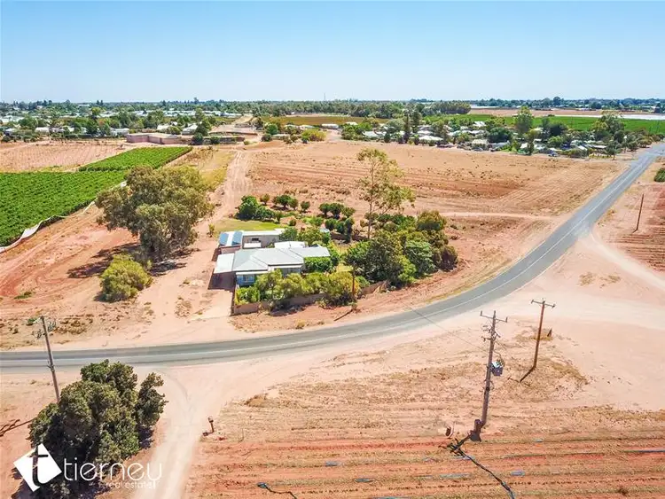 Sixth view of Homely house listing, 410 Cocklin Drive, Red Cliffs VIC 3496