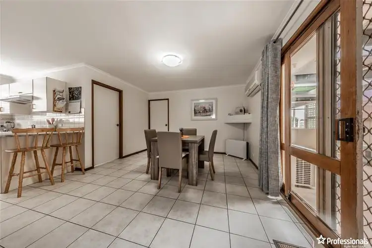 Fifth view of Homely house listing, 21 Pamela Court, Melton West VIC 3337