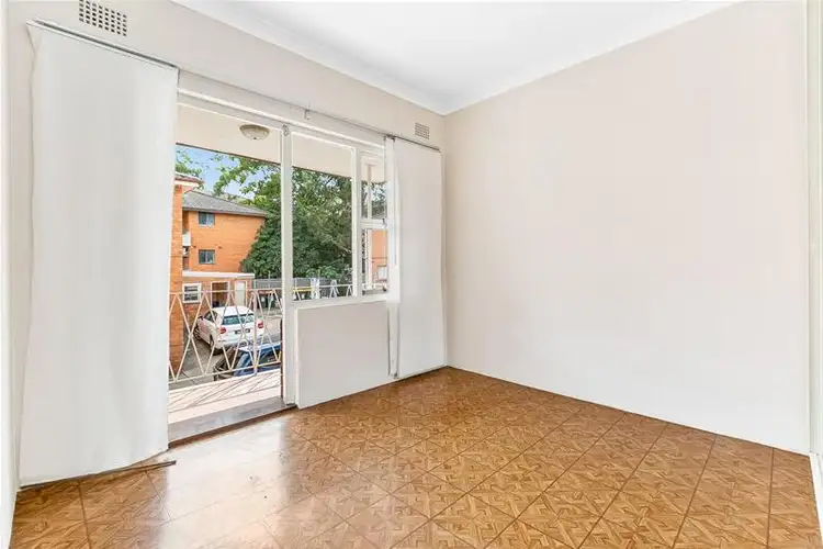 Third view of Homely apartment listing, 6/11 Myra Road, Dulwich Hill NSW 2203