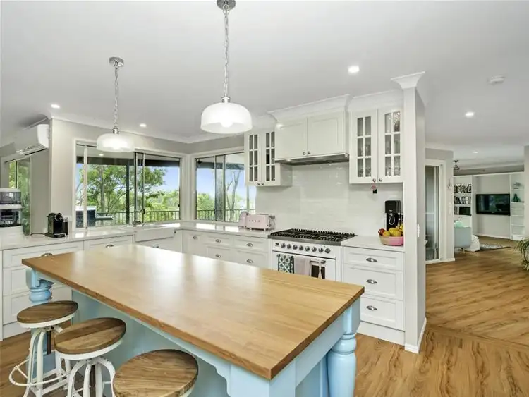 13 Snape Court, Currumbin Waters QLD 4223