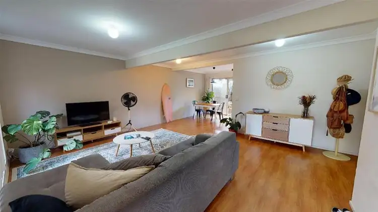 8/12 Bottlewood Court, Burleigh Waters QLD 4220