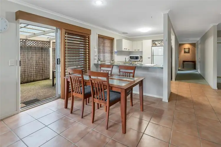 1/19 Oasis Crescent, Elanora QLD 4221