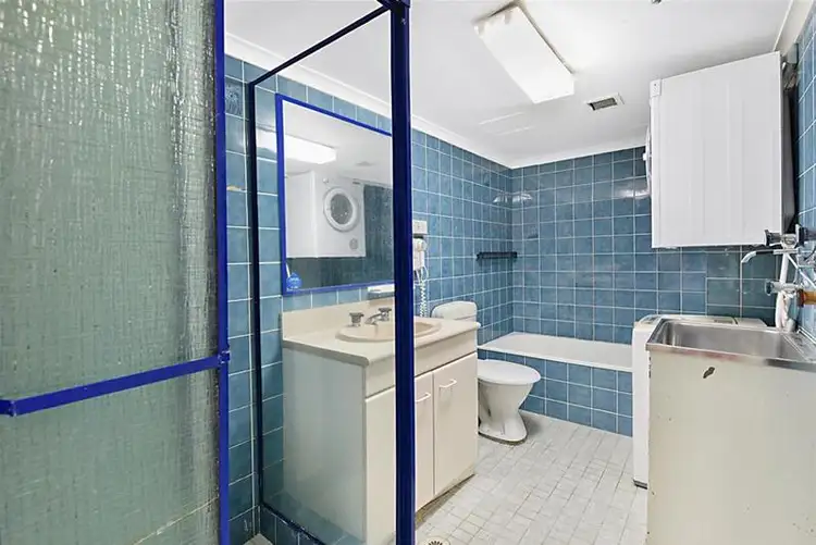 Seventh view of Homely apartment listing, 307/Beachcomber 18 Hanlan Street, Surfers Paradise QLD 4217