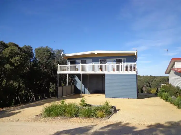 187 National Park Road, Loch Sport VIC 3851