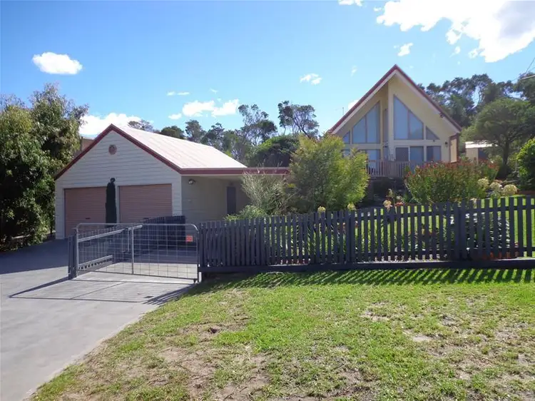 2 Le Grande Court, Loch Sport VIC 3851