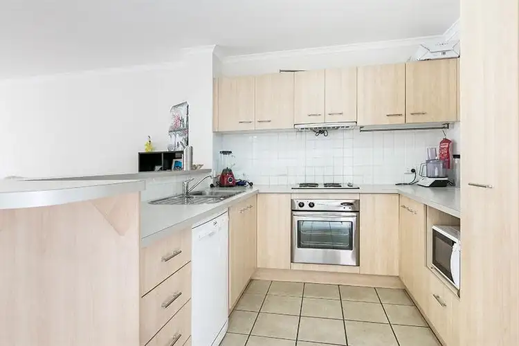 Fourth view of Homely apartment listing, 19/38 Vincent Street, Indooroopilly QLD 4068