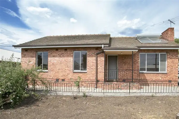 42 Guildford Street, Clearview SA 5085