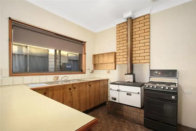 Second view of Homely house listing, 21 Gordon Street, Wodonga VIC 3690
