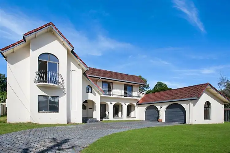 34 Tierney Drive, Currumbin Waters QLD 4223