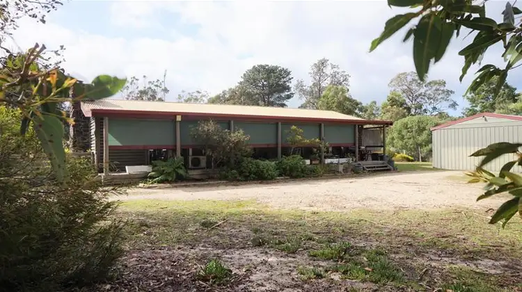366 National Park Road, Loch Sport VIC 3851