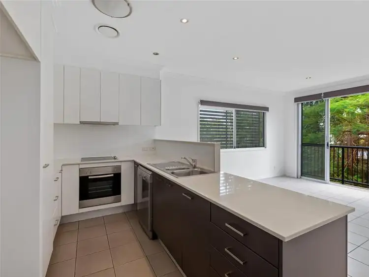 Main view of Homely townhouse listing, 5/8 Dudley Street, Annerley QLD 4103