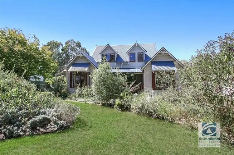 33 Twist Creek Road, Yackandandah VIC 3749