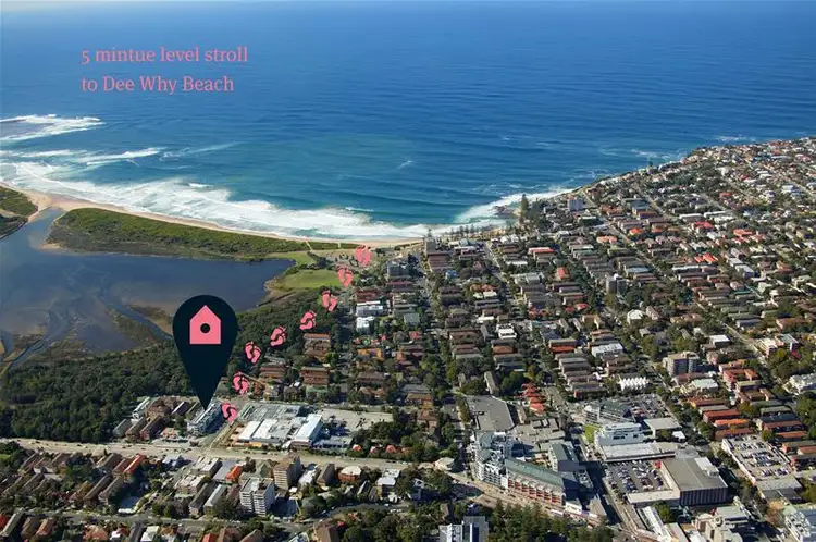Second view of Homely unit listing, 5/16 Hawkesbury Avenue, Dee Why NSW 2099