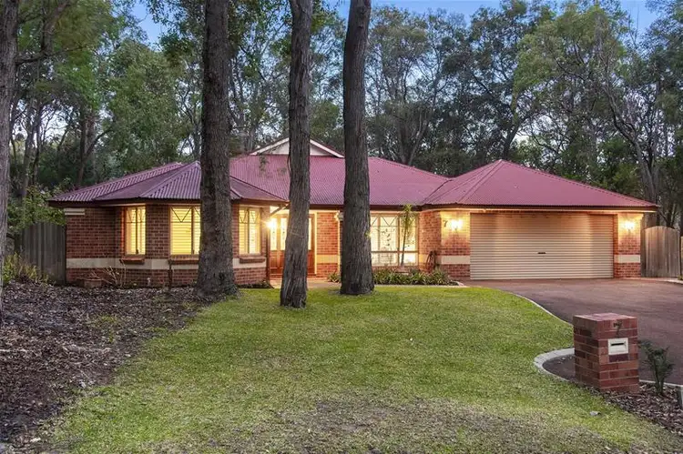 7 Protector Grove, Roleystone WA 6111