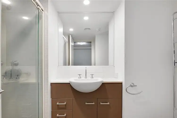 Sixth view of Homely apartment listing, 302/8 Cordelia Street, South Brisbane QLD 4101