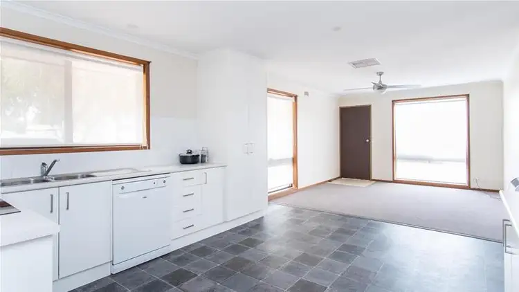 Sixth view of Homely house listing, 1/19 The Boulevard, Mildura VIC 3500