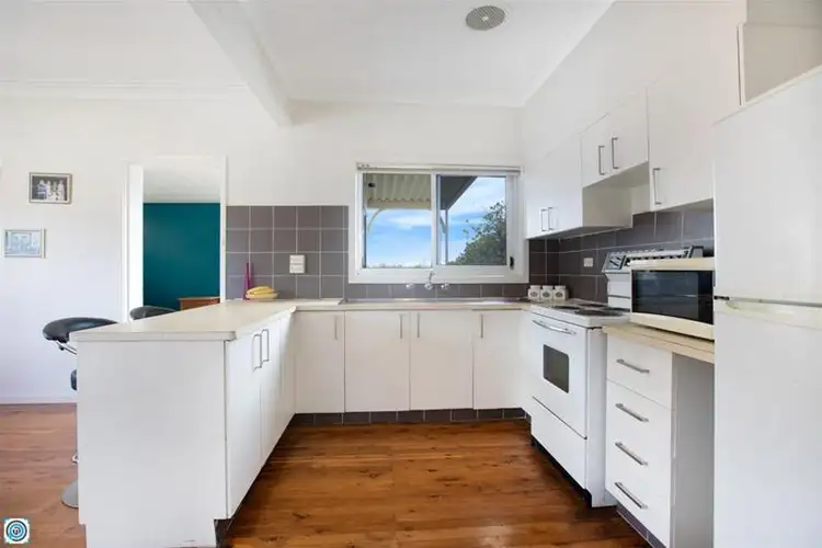 Fourth view of Homely house listing, 2 Edmund Avenue, Figtree NSW 2525