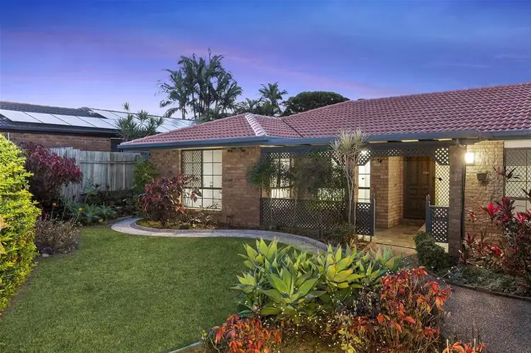 327 Hellawell Road, Sunnybank Hills QLD 4109