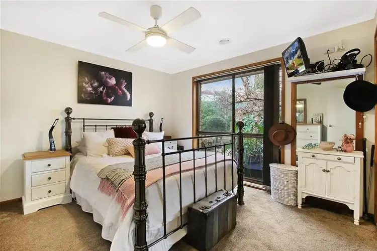 Sixth view of Homely house listing, 9 Thrush Court, Wodonga VIC 3690