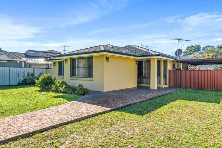32 Dorset Close, Wakeley NSW 2176