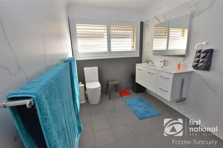 Sixth view of Homely villa listing, 4/95 Hind Avenue, Forster NSW 2428