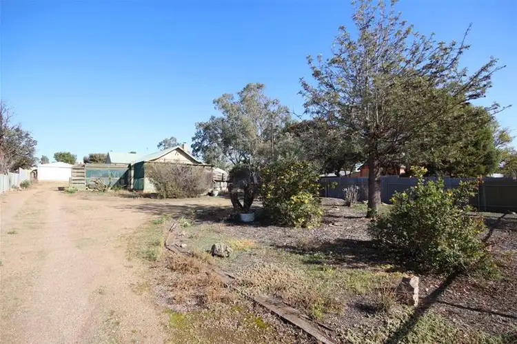 8 Queen Mary Street, Mannum SA 5238
