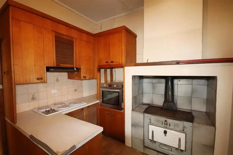 Fifth view of Homely house listing, 8 Queen Mary Street, Mannum SA 5238