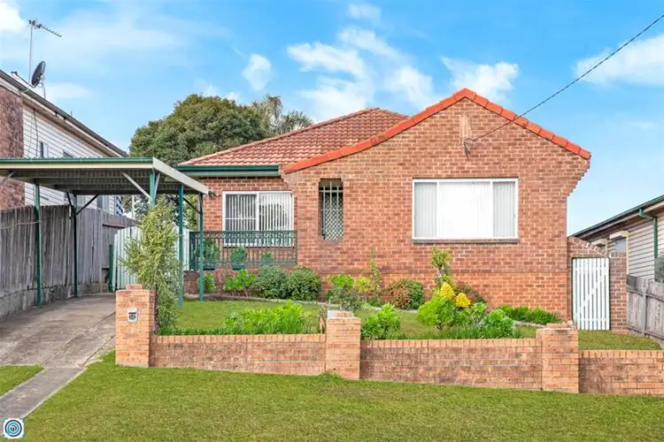13 Mount Street, Mount Saint Thomas NSW 2500