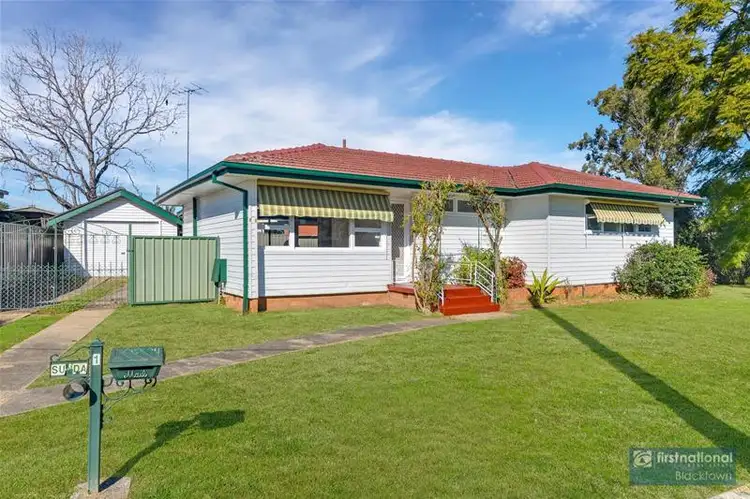 1 Sunda Avenue, Whalan NSW 2770