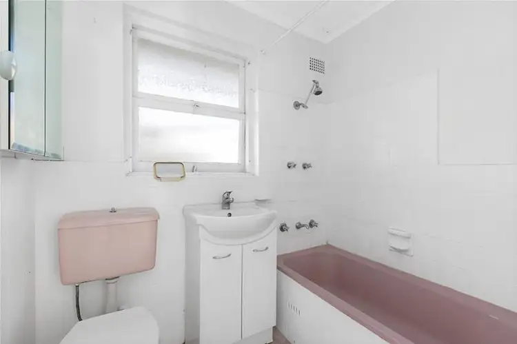 Fourth view of Homely unit listing, 5/80 Howard Avenue, Dee Why NSW 2099
