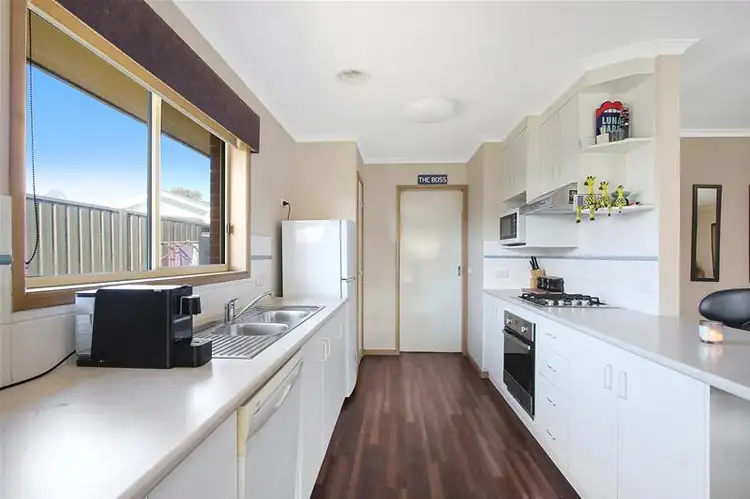 Second view of Homely unit listing, 2/18 Brockley Street, Wodonga VIC 3690