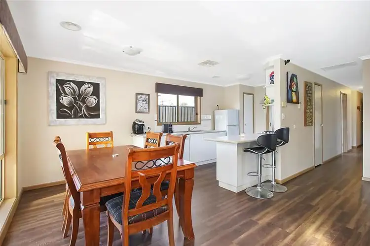 Third view of Homely unit listing, 2/18 Brockley Street, Wodonga VIC 3690