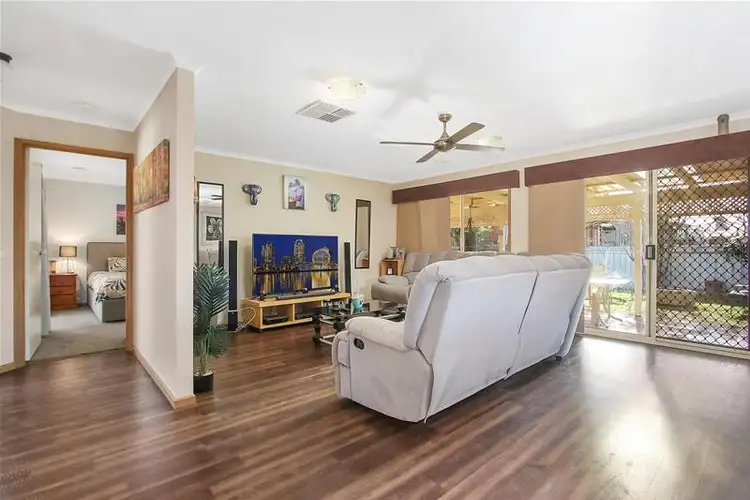 Fifth view of Homely unit listing, 2/18 Brockley Street, Wodonga VIC 3690