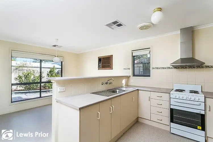 7/16 Maldon Avenue