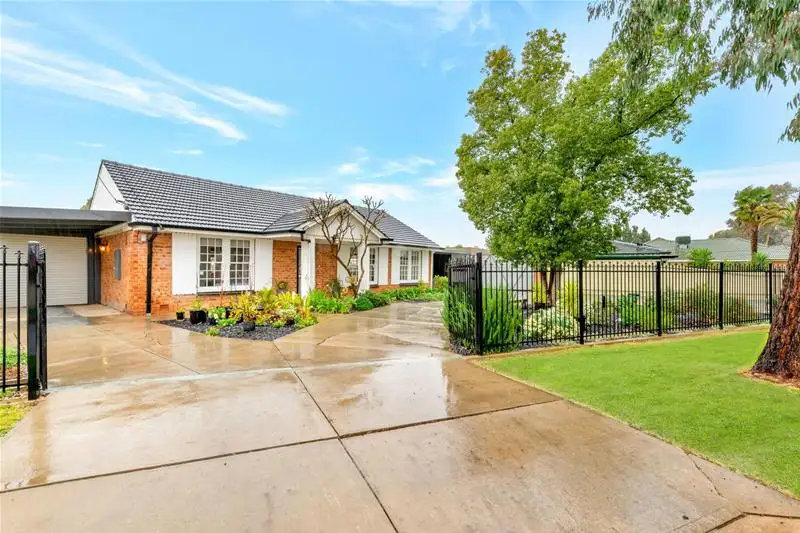 Main view of Homely house listing, 4 Jennier Crescent, Brahma Lodge SA 5109