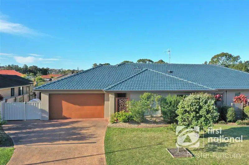 Main view of Homely villa listing, 1/42 Nuwarra Circuit, Forster NSW 2428