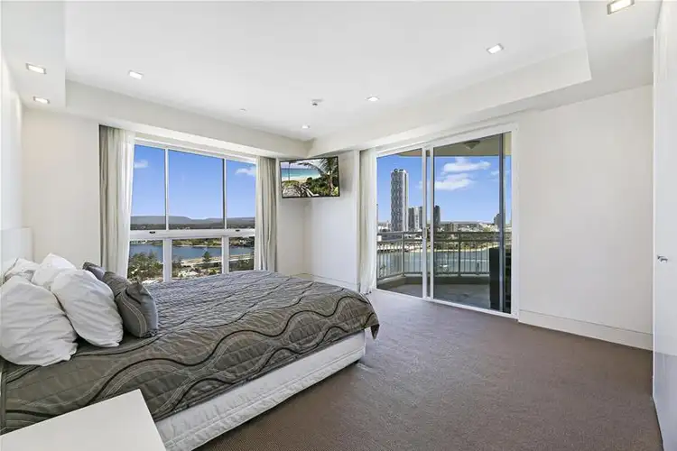 Sixth view of Homely apartment listing, 'OCEAN SANDS' 11 Hughes Avenue, Main Beach QLD 4217