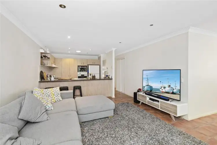 2/12 Janal Place, Currumbin Waters QLD 4223